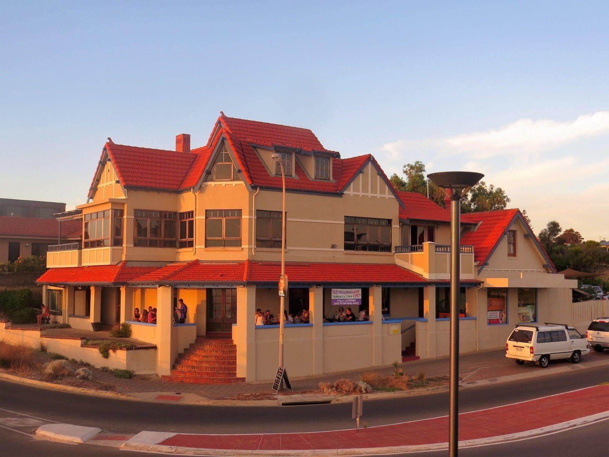 Mccloud House Apartamento Port Noarlunga Exterior foto